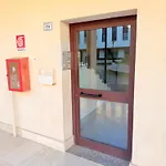 Centro, Comodo E Luminoso Fronte Corso Apartamento