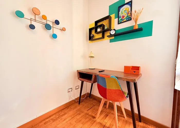 Centro, Comodo E Luminoso Fronte Corso